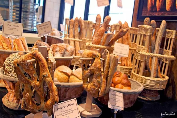“探寻最佳面包店：品味美味，海量选择，完美体验！”