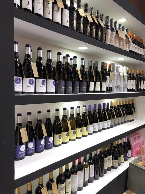 卖红酒 店名_卖红酒店名叫什么名字
