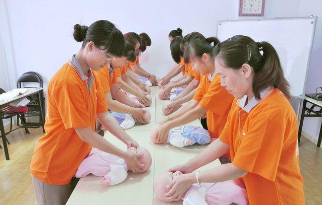 月嫂公司起名字_月嫂公司起名字大全免费