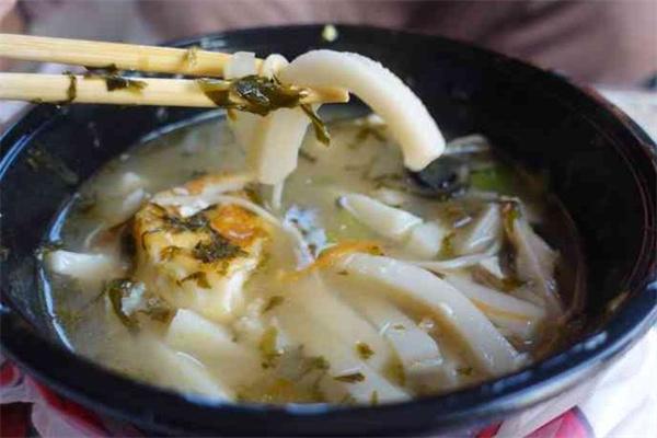 年糕豆腐汤店铺起名大全（豆腐年糕好吃吗）