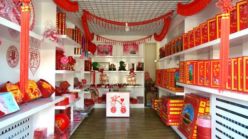 婚庆用品租赁店铺起名大全（婚庆道具租赁是怎么运作的）
