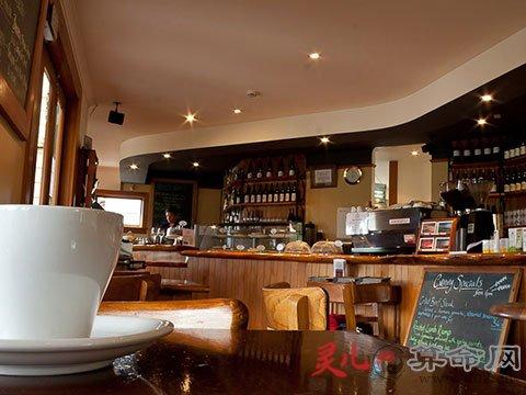 咖啡店铺起名大全两字（咖啡店铺起名大全两字）