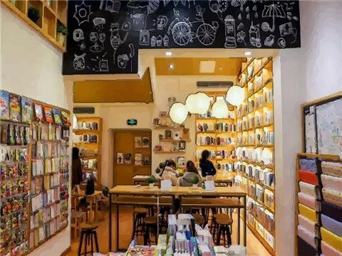饮品书店起名字大全（书店创业名称）
