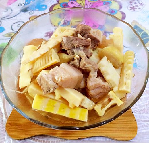 竹笋炖肉店铺起名大全（竹笋炖肉怎么炖窍门）
