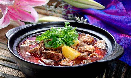 红烧牛肉店铺起名大全（红烧牛肉卖点）