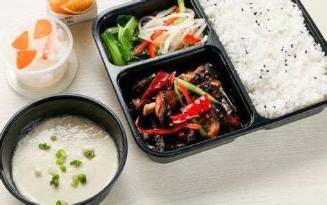 美食外卖店铺起名大全（美食外卖店铺起名大全四个字）