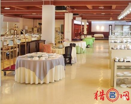 酒店寝室用品公司起名字（酒店用品公司起名大全）