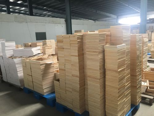 相框加工店铺起名字大全（相框加工厂效益怎么样）