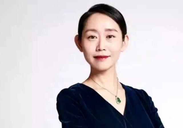 清华老师起名字大全（清华大学颜值超高的老师叫什么）