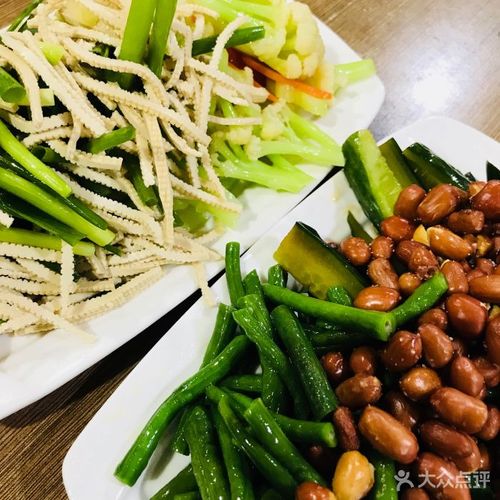 烧烤面食凉菜店起名字大全（烧烤店精美凉菜）