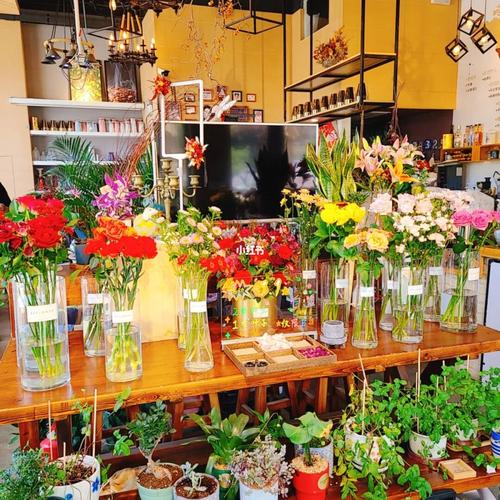 美式花店起名字大全（美式花店起名字大全女）